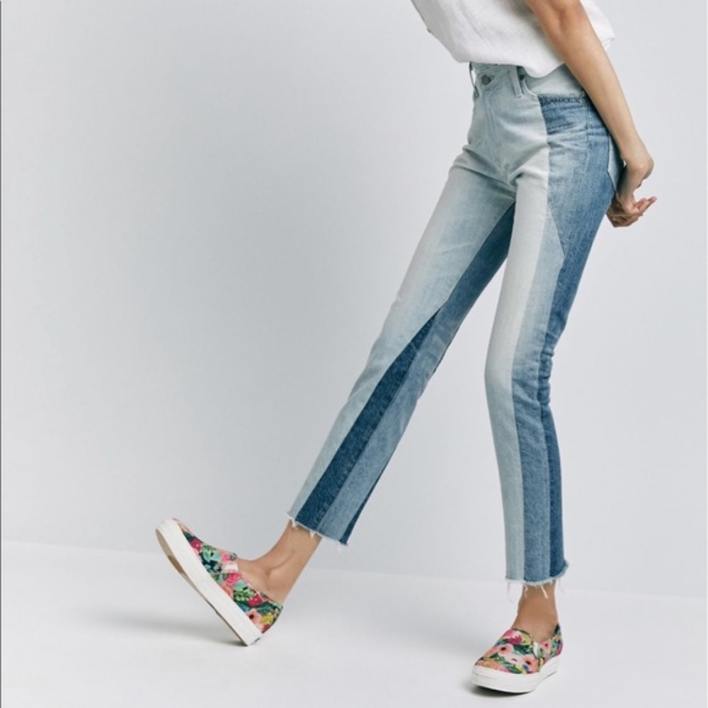 AG Isabella  hi-rise straight crop jean 21 years